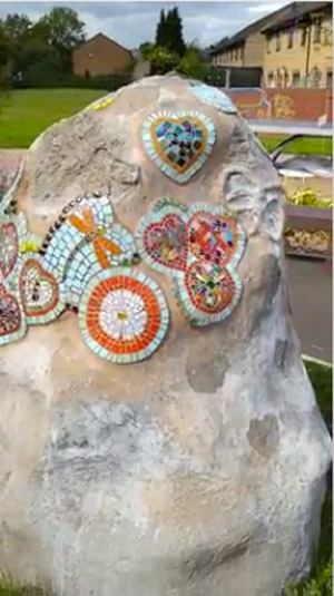 Connect Park Mosaic sculpture 03